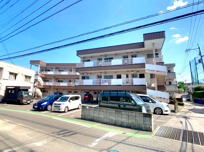 物件外観写真1　(2025年5月撮影)