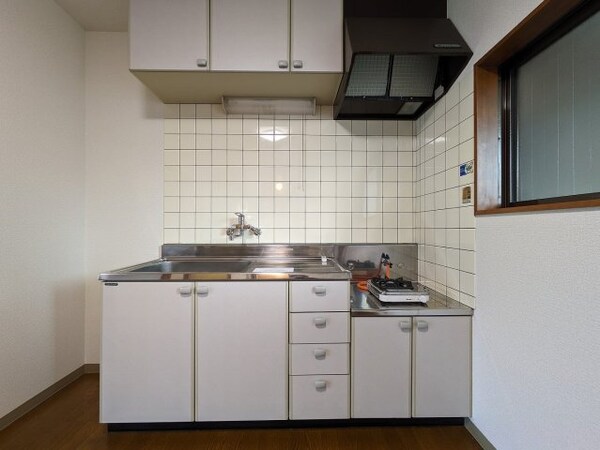 キッチン(2025年7月撮影※現況を優先します。)