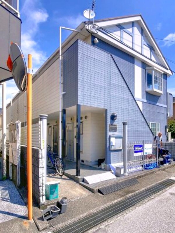 外観(2025年9月撮影)