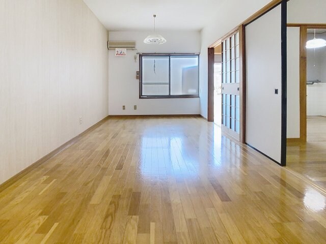 物件内観写真3　(2025年4月撮影※現況を優先致します。)