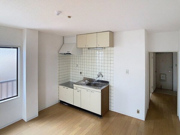 キッチン(2025年3月撮影)