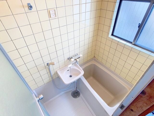 浴室(2025年12月撮影)