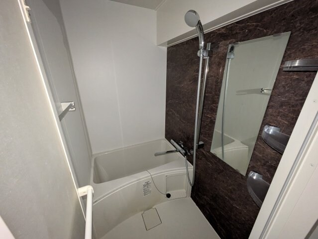 物件内観写真7　(現況が相違する場合は現況を優先致します。2025年10月撮影)