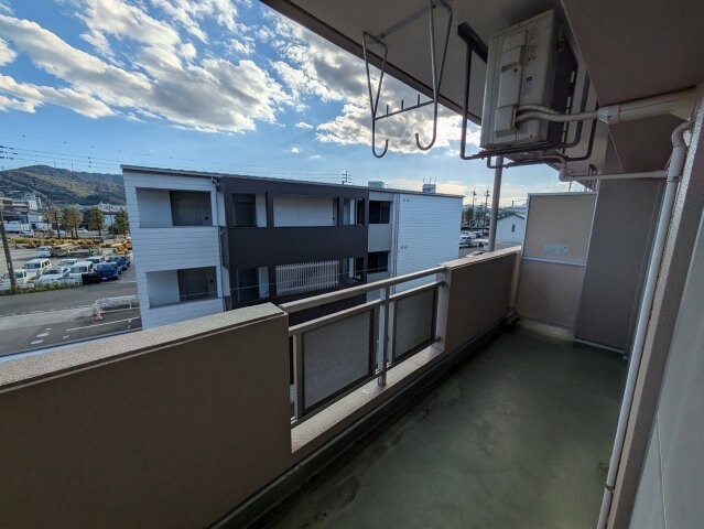 物件内観写真15　(現況が相違する場合は現況を優先致します。2025年10月撮影)