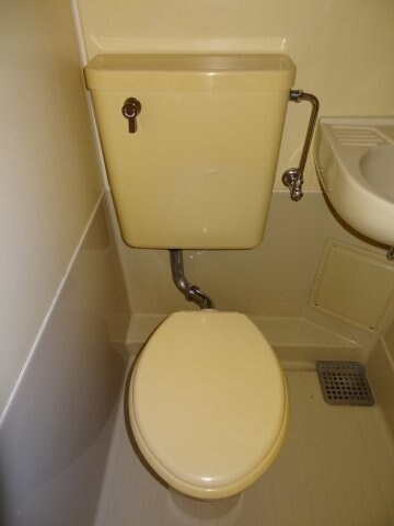 物件内観写真5　(同間取り別室写真です(301)現況を優先します。)