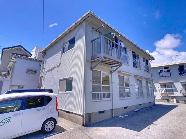 物件外観写真1　(2025年7月撮影※現況を優先します。)