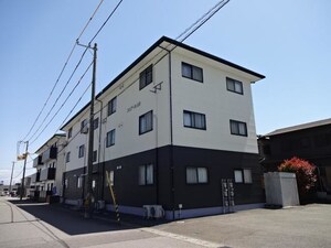 フォブール土佐外観写真
