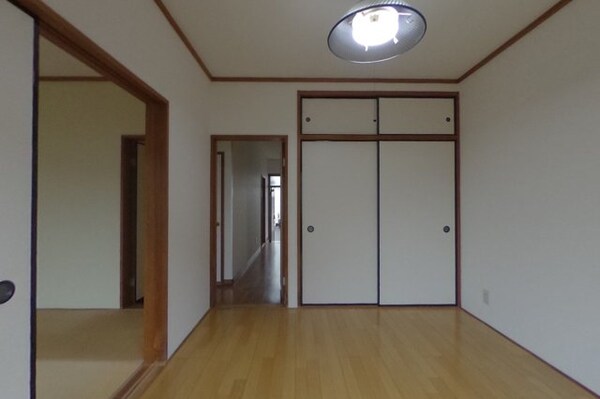 洋室(2020年1月撮影※現況を優先致します。)