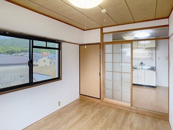 居室(2025年8月撮影※現況を優先します。)