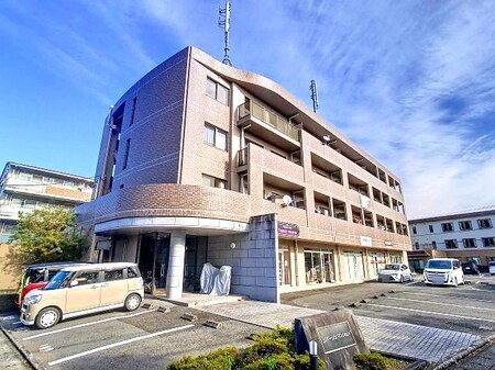 リバージュ　マンション外観写真
