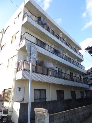 物件外観写真1　(2018年10月撮影)