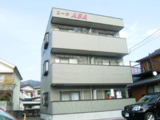 物件外観写真1　(現況が相違する場合は現況を優先致します。)