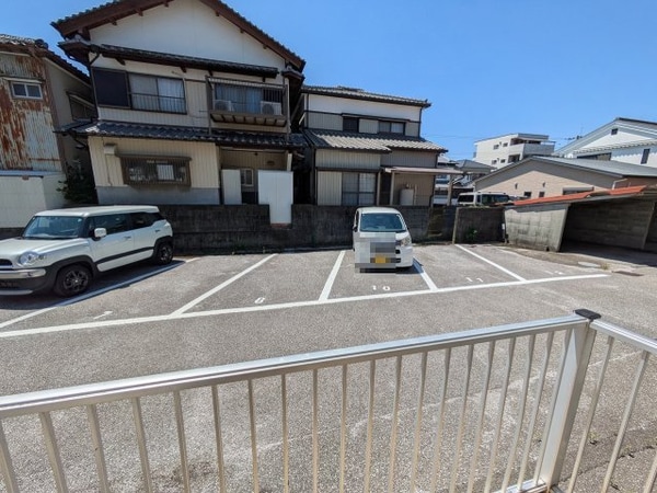 バルコニー(2025年6月撮影※現況を優先致します。)