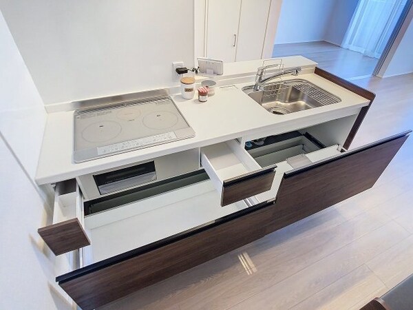 キッチン(2024年3月撮影)