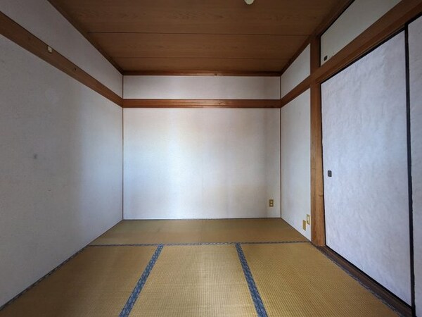 和室(2025年8月撮影※現況を優先します。)