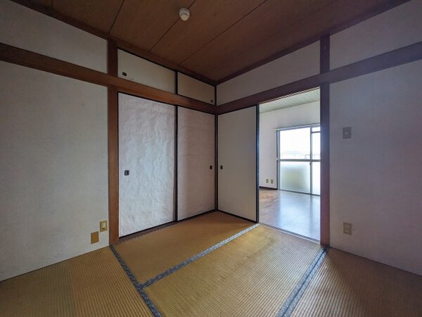 和室(2025年8月撮影※現況を優先します。)