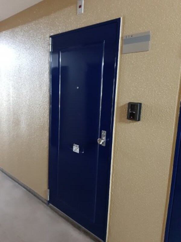 玄関(同タイプ間取り別室の写真です。（314）現況が相違する場合は)