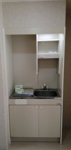 物件内観写真3　(別室の参考写真です（506）。現況を優先します。)