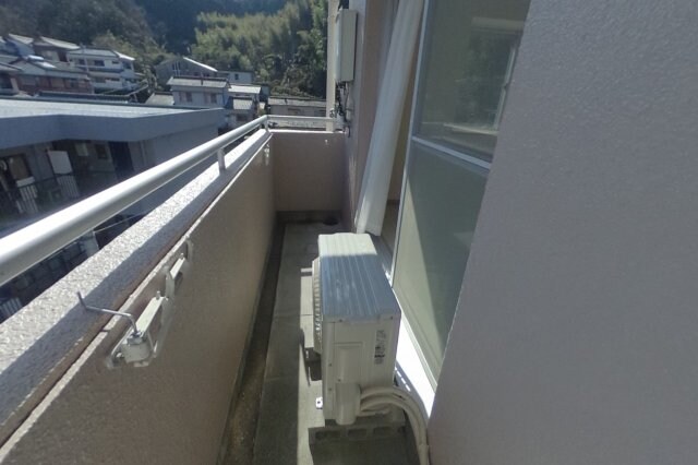 物件内観写真5　(別室の参考写真です（506）。現況を優先します。)