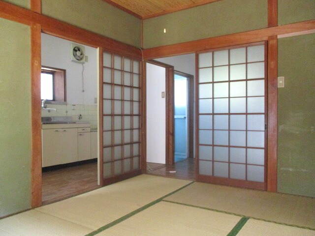 物件内観写真4　(2018年3月撮影)