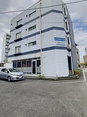ロイヤルコーポ外観写真