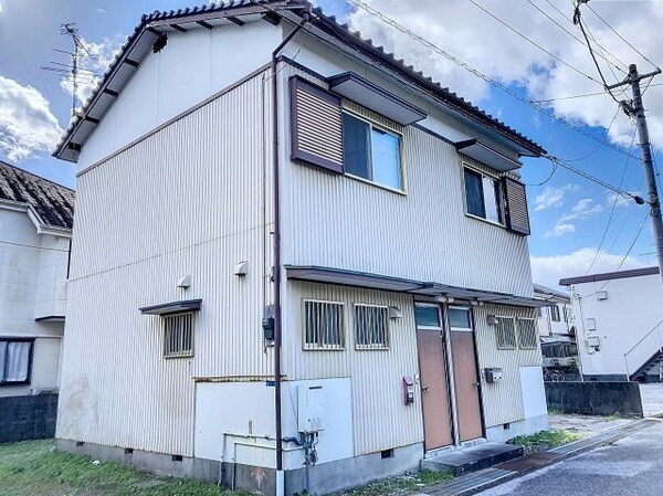 外観(現況が相違する場合は現況を優先します。2024年11月撮影)