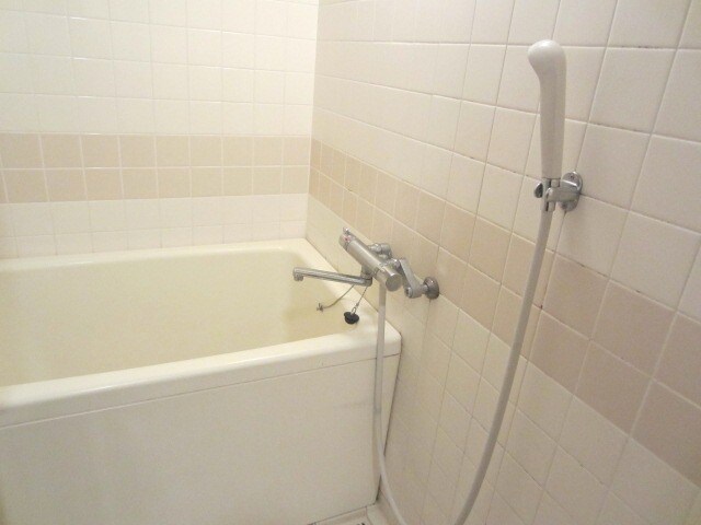 物件内観写真4　(2015年12月撮影)