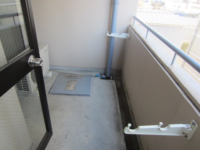 物件内観写真10　(2015年12月撮影)