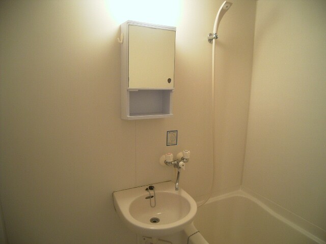 物件内観写真6　(2010年5月撮影)