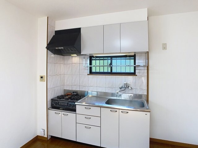 物件内観写真2　(2025年10月撮影※現況を優先します。)