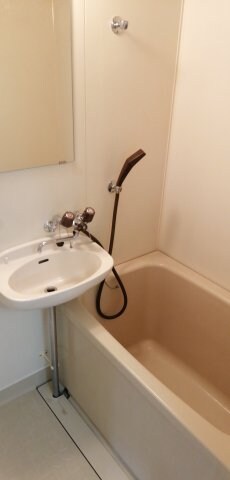 物件内観写真5　(2020年1月撮影※現況を優先します。)