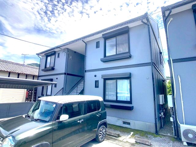 物件外観写真1　(2025年6月撮影)