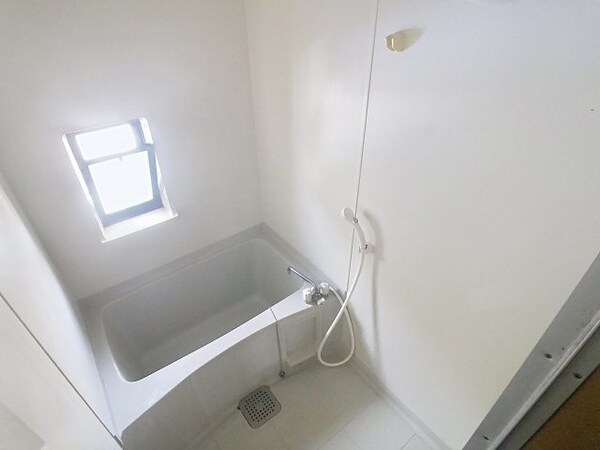 浴室(2025年2月撮影)