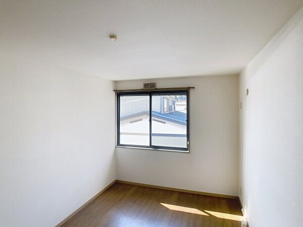 内装他(2025年2月撮影)