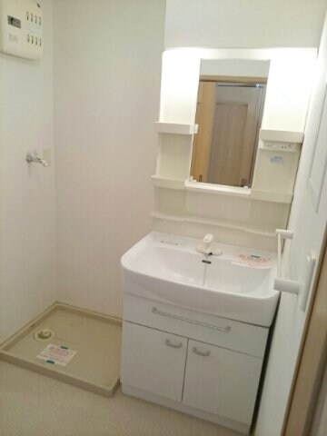 物件内観写真7　(洗面所)