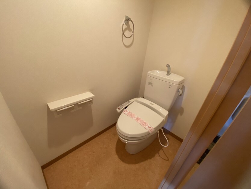 物件内観写真7　(現況が相違する場合は現況を優先致します。)