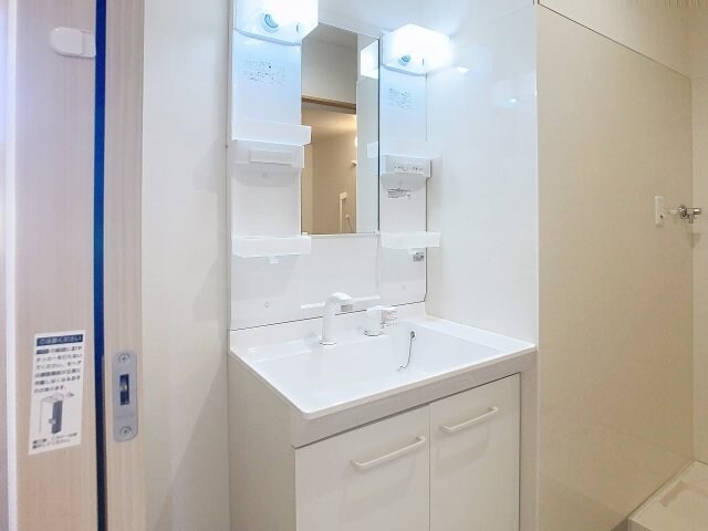 物件内観写真9　(現況が相違する場合は現況を優先致します。2025年11月撮影)