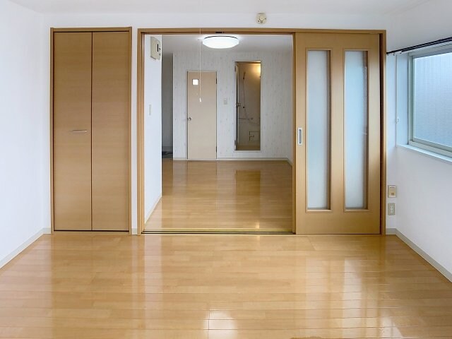 物件内観写真3　(2025年9月撮影※現況を優先します。)