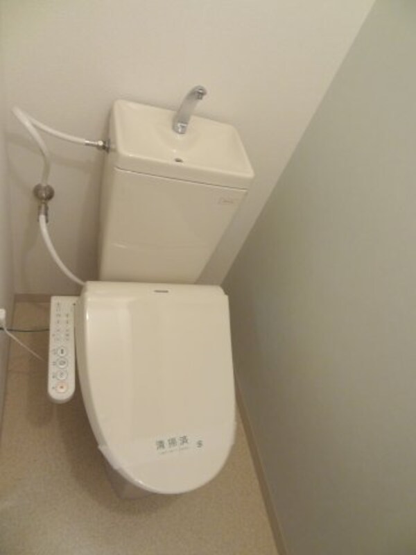 トイレ(2階別室の参考写真です。現況を優先します。（206）)