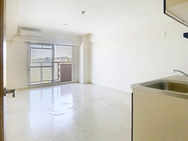 物件内観写真2　(2025年4月撮影)