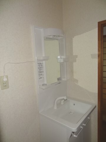 物件内観写真7　(2018年12月撮影)