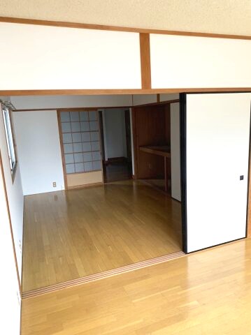 物件内観写真4　(2023年7月撮影※現況を優先します。)