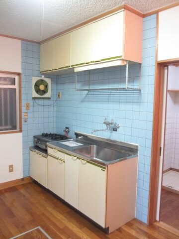 物件内観写真3　(2018年6月撮影)