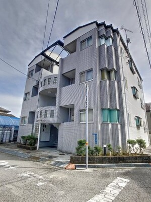 小松マンション(高須新町2-11-5)外観写真