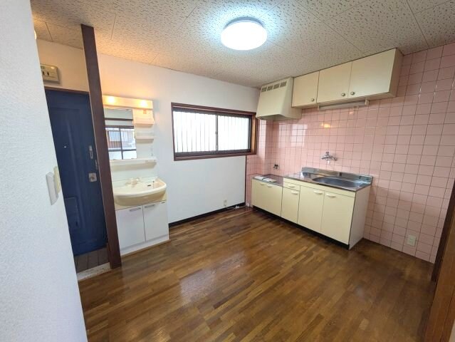 物件内観写真2　(2025年5月撮影※現況を優先致します。)