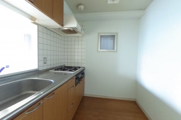 キッチン(2020年1月撮影※現況を優先します。)