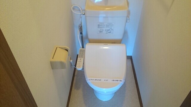 物件内観写真6　(トイレ)