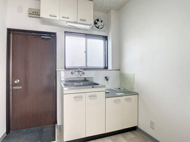 物件内観写真4　(2023年7月撮影※現況を優先致します。)