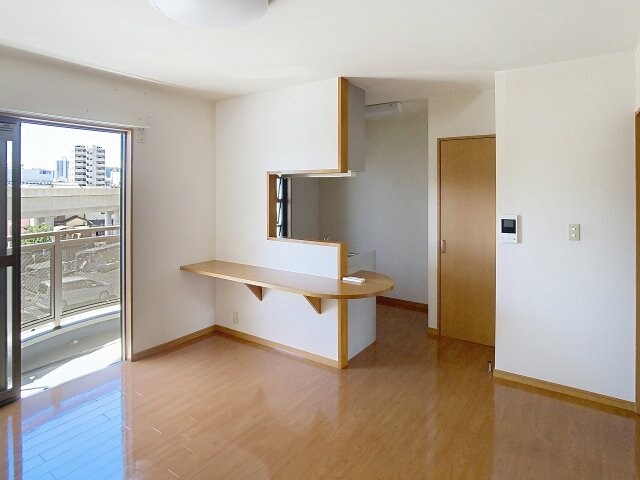 物件内観写真3　(2025年7月撮影※現況を優先します。)