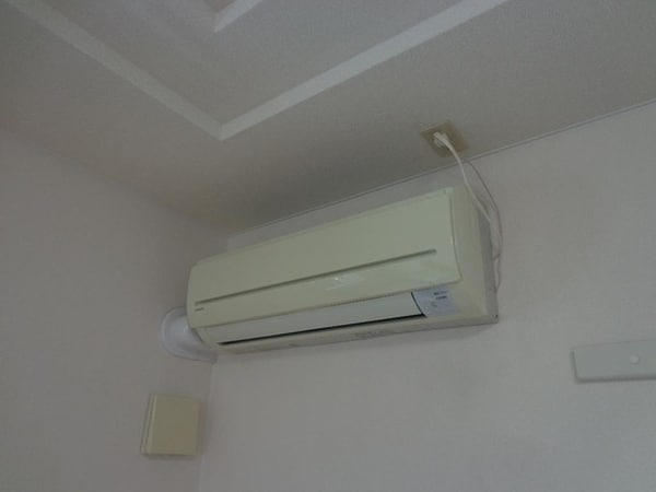 建物設備(エアコン)